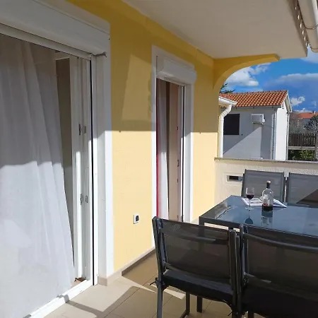 Polonijo Apartment