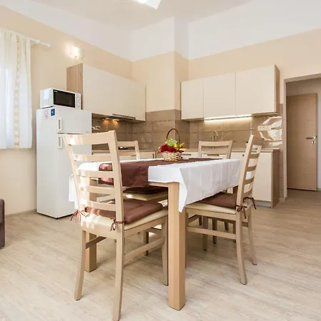 Apartment Polonijo Baska (Krk)