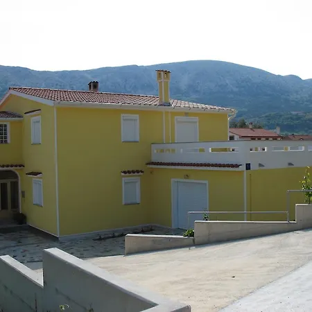 Apartament Polonijo *
